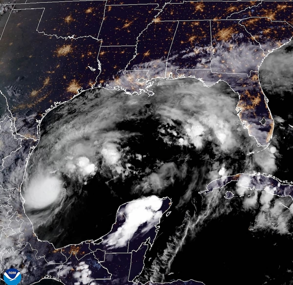 Tormenta tropical Milton se convierte en huracán: hay alerta en Florida. Foto: Agencia EFE