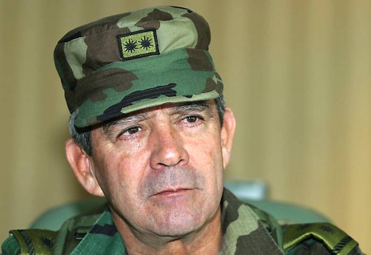 General Mario Montoya, ex comandante del Ejército. Archivo