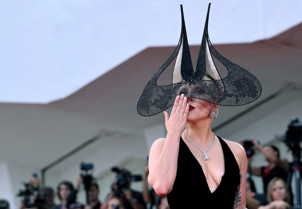 Lady Gaga durante su aparición en la alfombra roja de Venecia. //Foto: EFE.