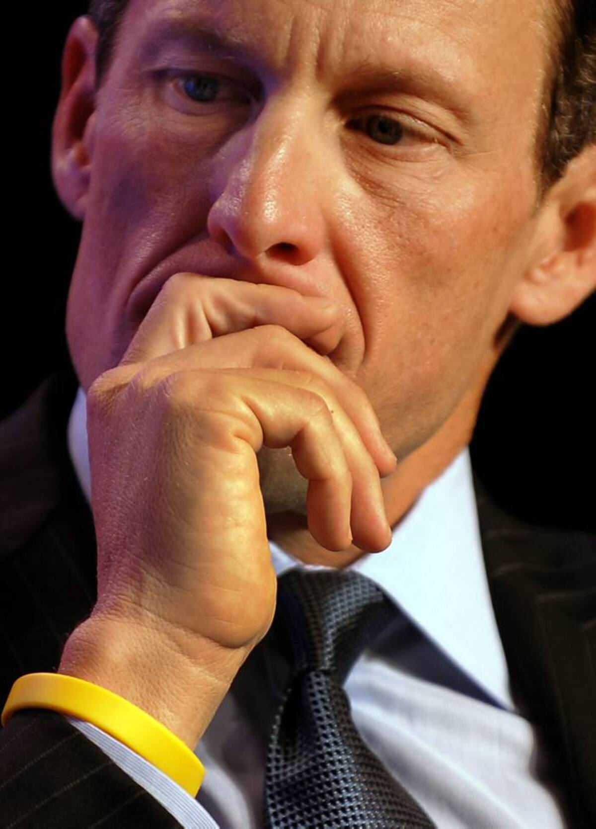 "Hemos decidido no renovar nuestra relación con Lance Armstrong cuando nuestro acuerdo vigente llegue a su término a fin de 2012", indicó en un comunicado Anheuser-Busch, que lo auspiciaba desde fin de 2009. AFP TIMOTHY A. CLARY