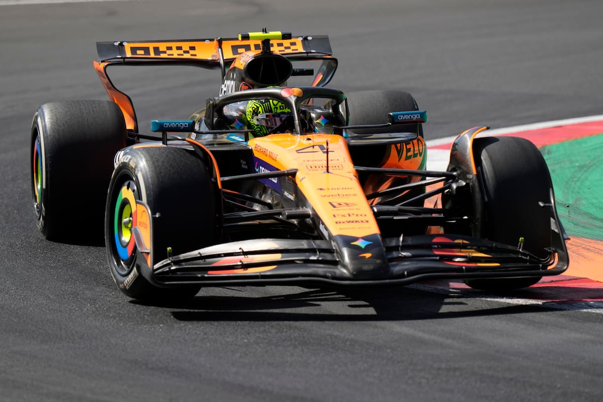 Lando Norris fue el más rápido en el último entrenamiento en el Gran Premio de Italia. //Foto, AP: Luca Bruno