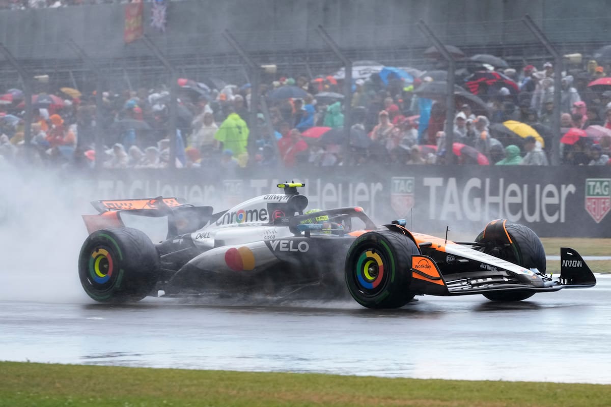 Diluvio de velocidad de Lando Norris en el Gran Premio de Gran Bretaña