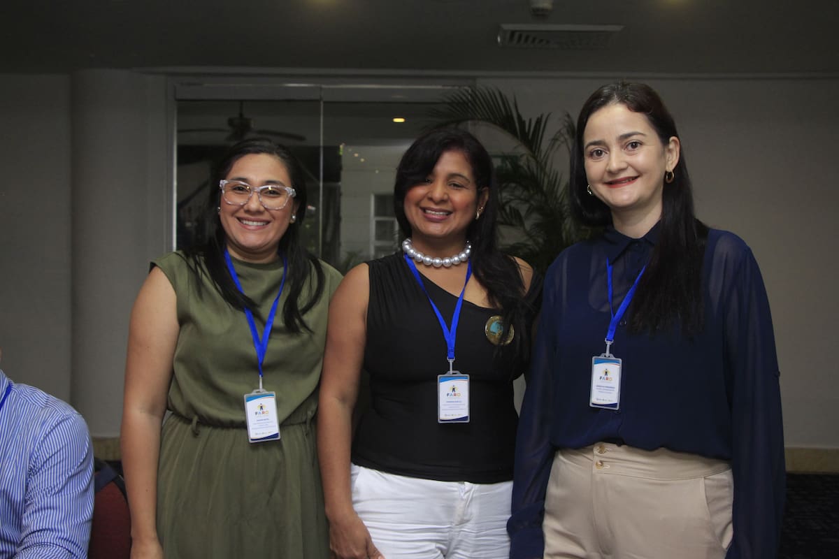 Zamira Bettín, Yoneira Puello y Angélica Fernández.
