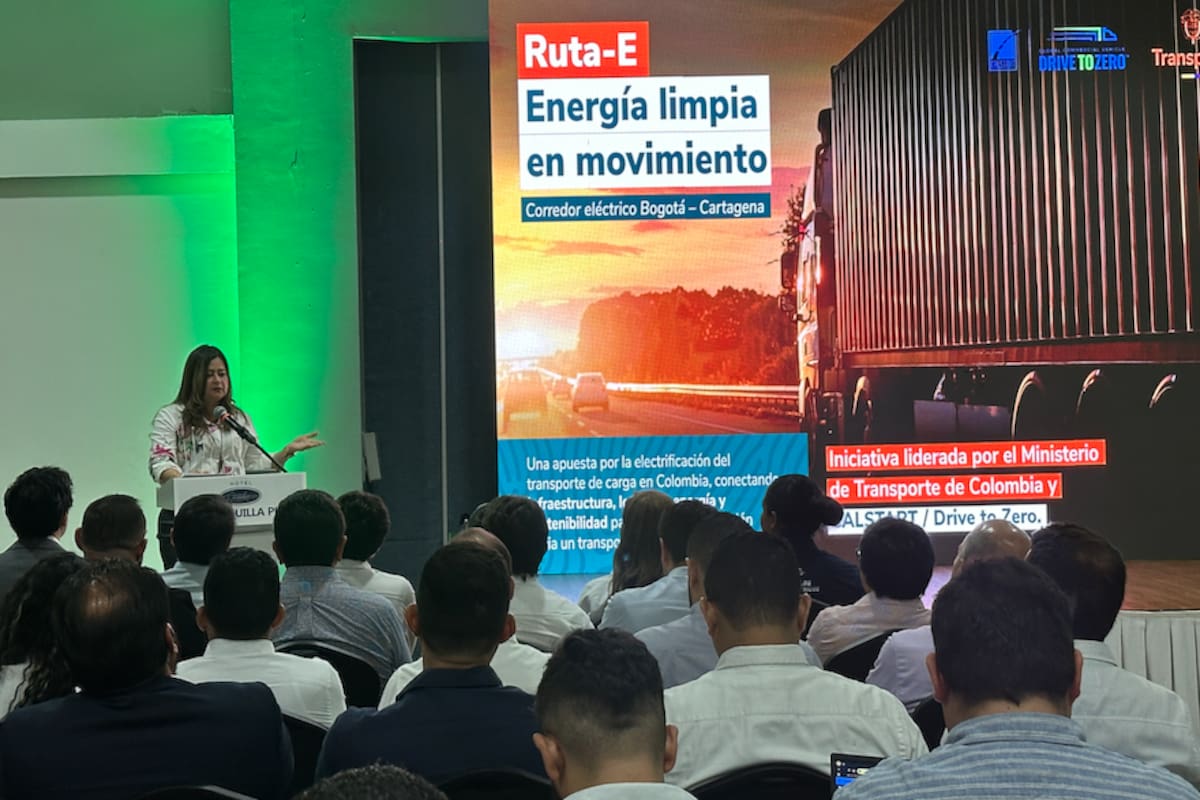 Gobierno nacional lanzó el primer corredor de carga eléctrica del país