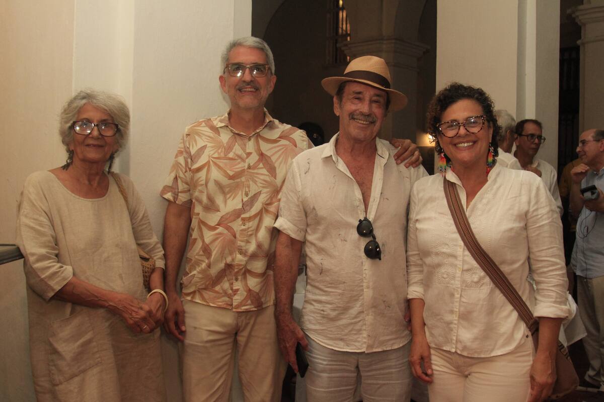 Houri Rezvani, Eduardo Pertuz, Álvaro Sierra y Martha De La Rosa.
