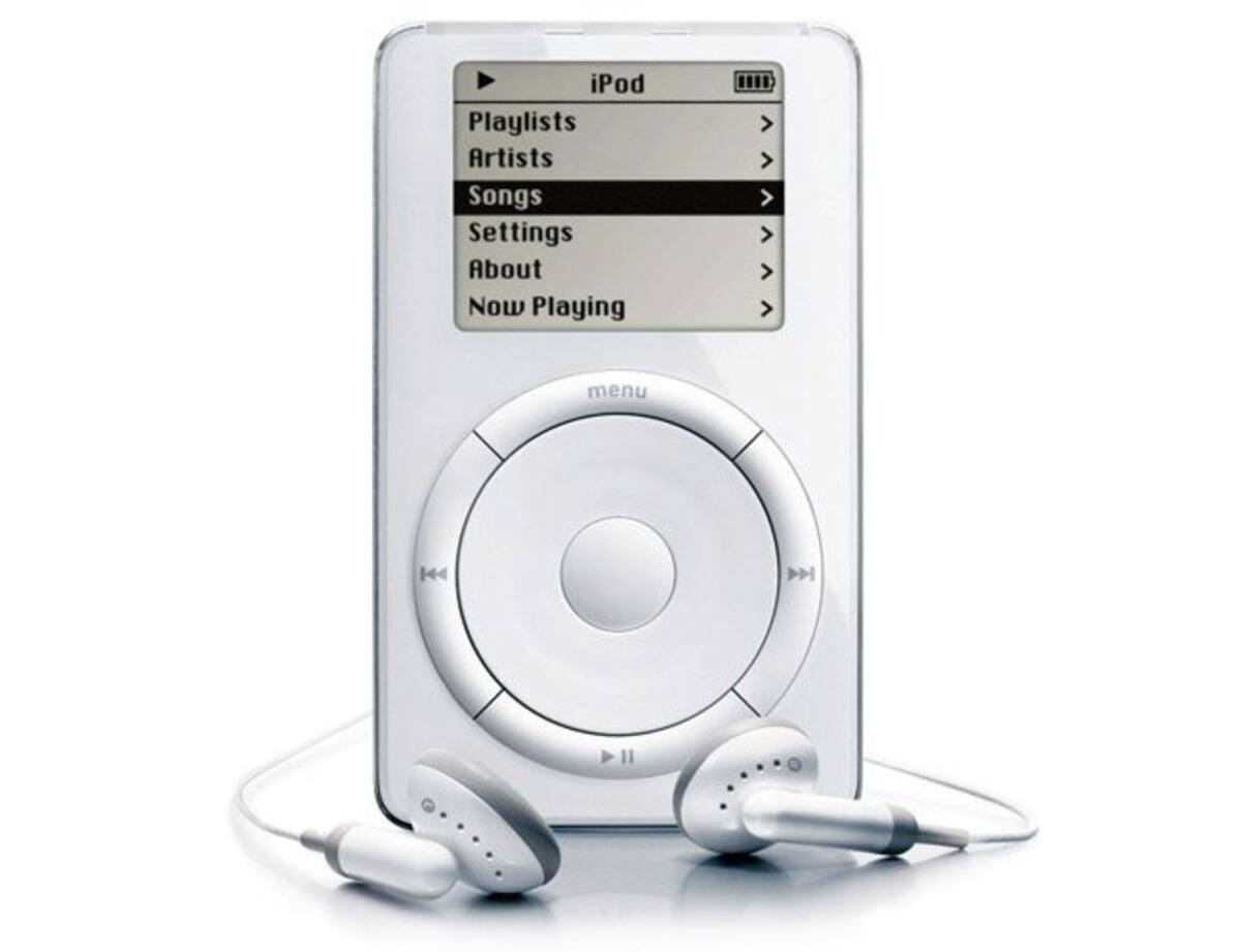 Apple lanzan el IPod. //Tomada de Internet
