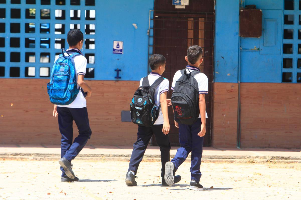 Colegios de Bolívar siguen sin servicios de aseo y vigilancia