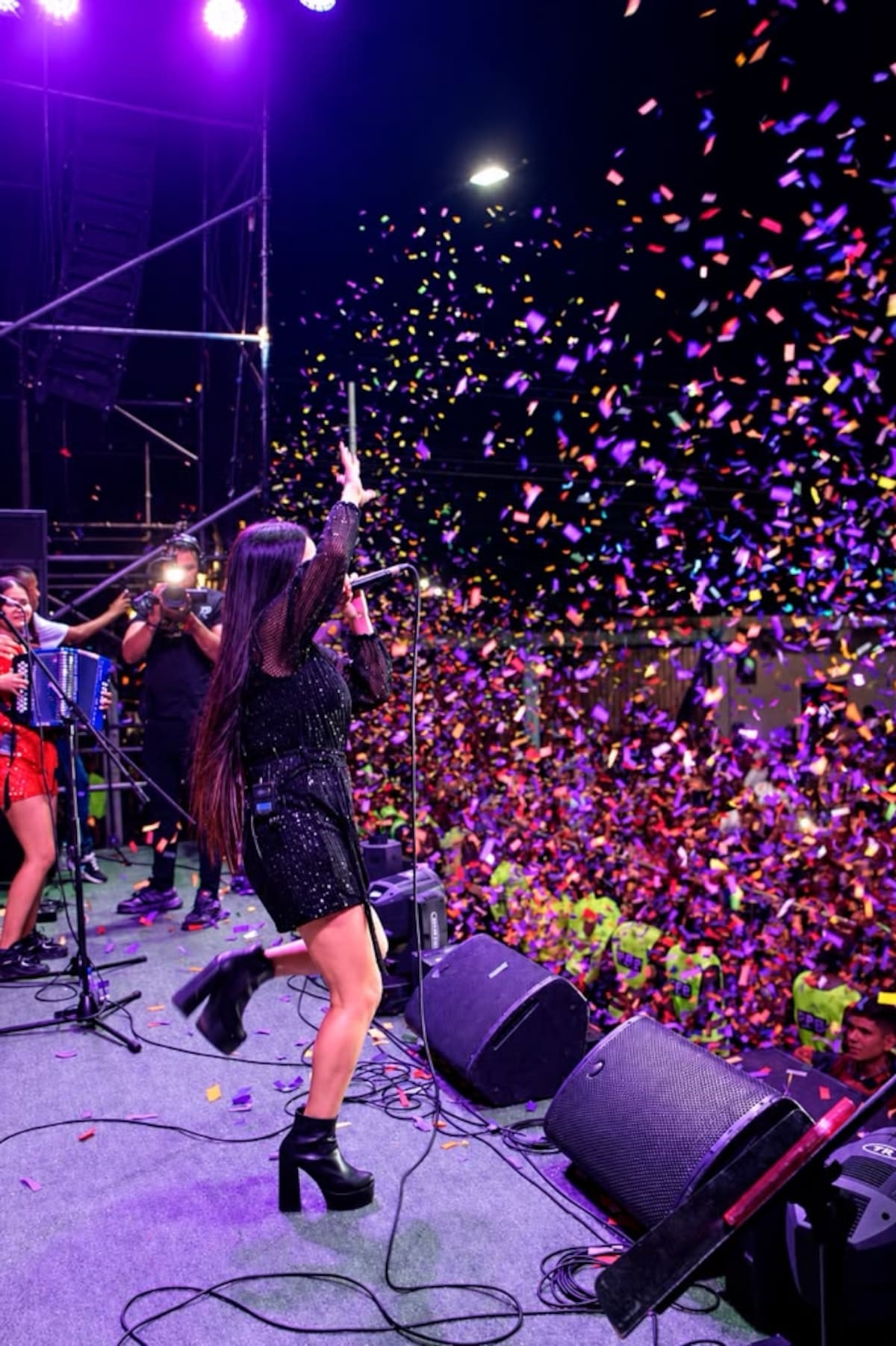 Las Musas del Vallenato Nueva Generación durante su multitudinaria presentación en Piritu, estado Portuguesa, Venezuela, ante más de 120.000 asistentes, en una noche de gran conexión con el público. // Foto: cortesía - oficina de prensa musas del Vallenato NG