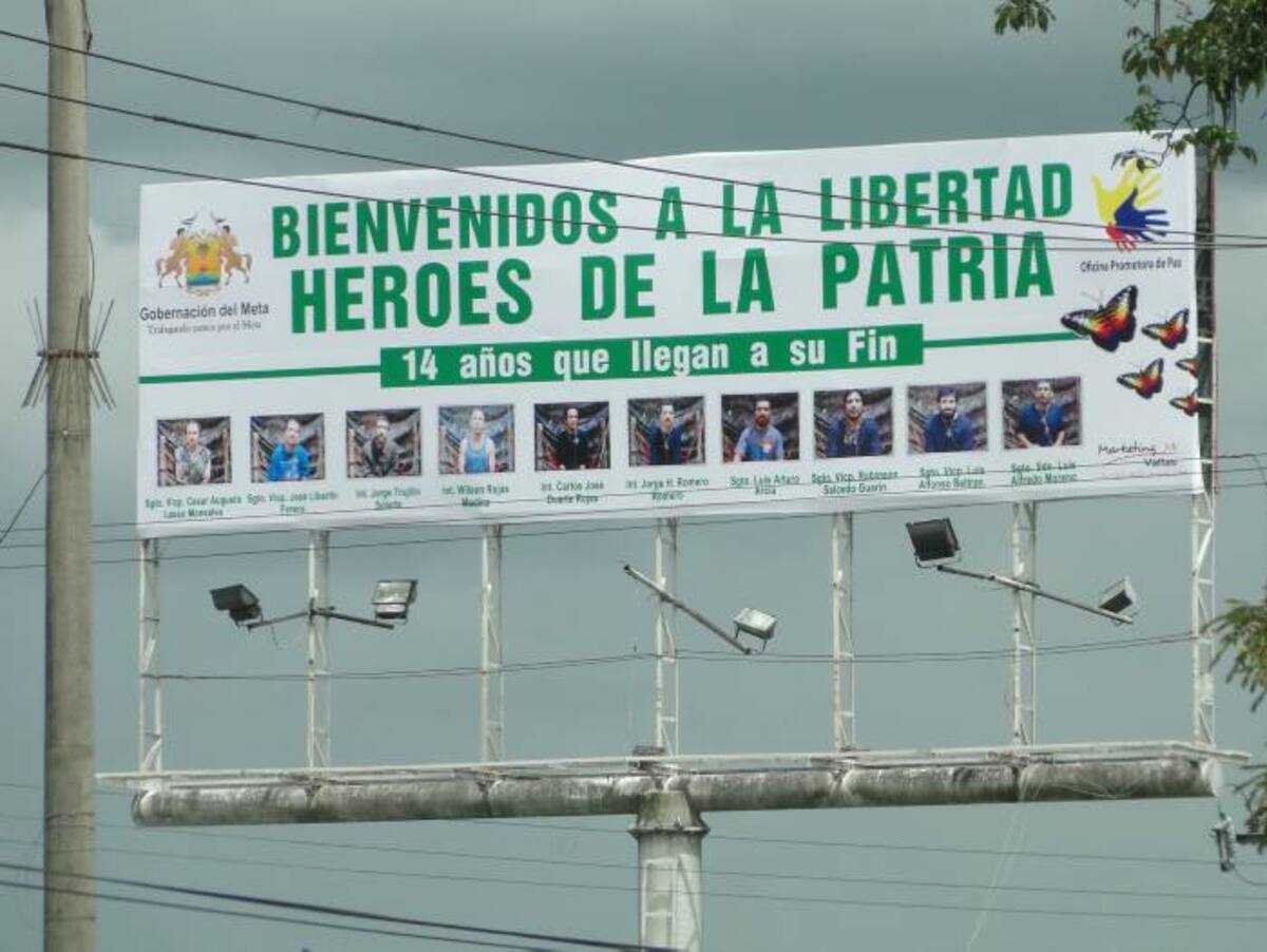 Las principales avenidas y calles de la capital del Meta fueron adornadas con mensajes alusivos a la libertad. COLPRENSA