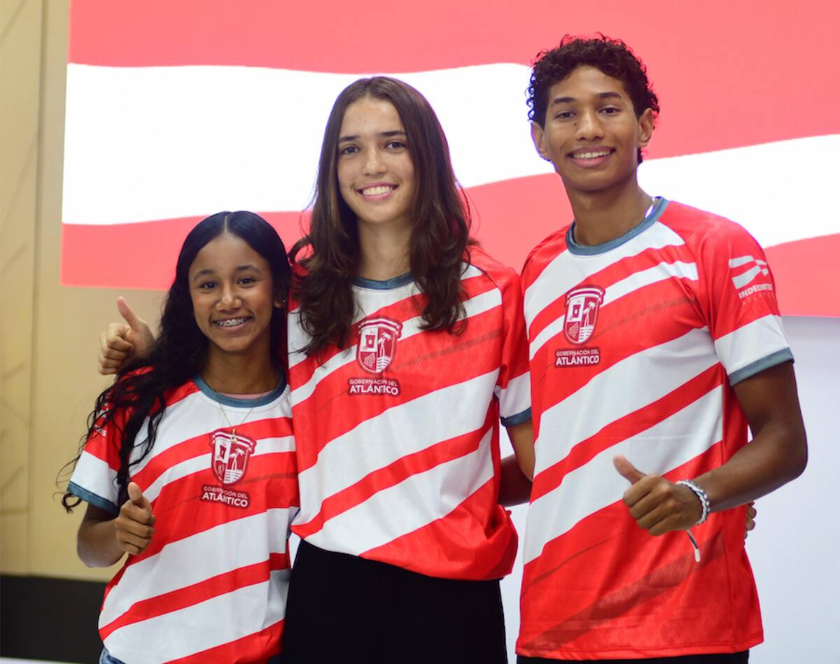 Laura Alcalá (Atletismo), María Elisa Millán (Baloncesto 3x3) y Omar Crueche (Natación) son deportistas del Atlántico que representarán a Colombia en los Juegos Suramericanos de la Juventud Panamá 2026.//Cortesía Gobernación del Atlántico.
