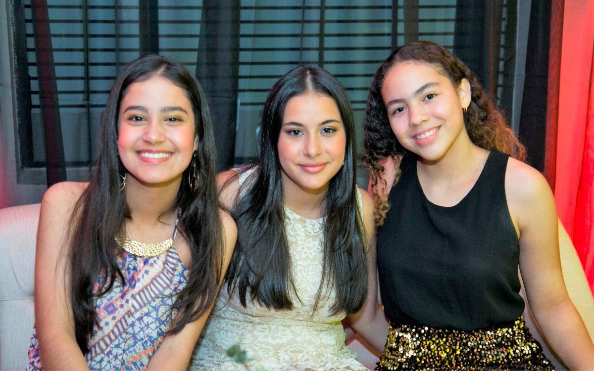 Laura Ambrad, Sarah Campo y Camila Borré.