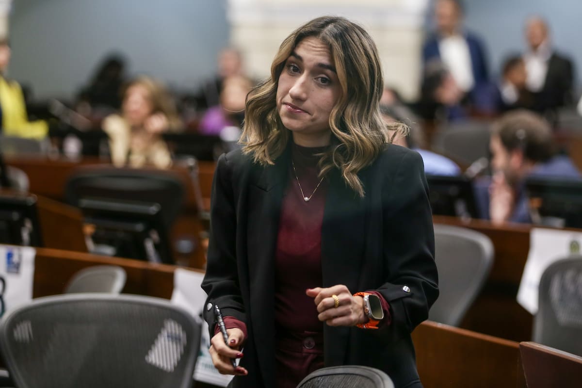 “Es una historia fantasiosa”: Laura Sarabia le responde a Sandra Ortiz