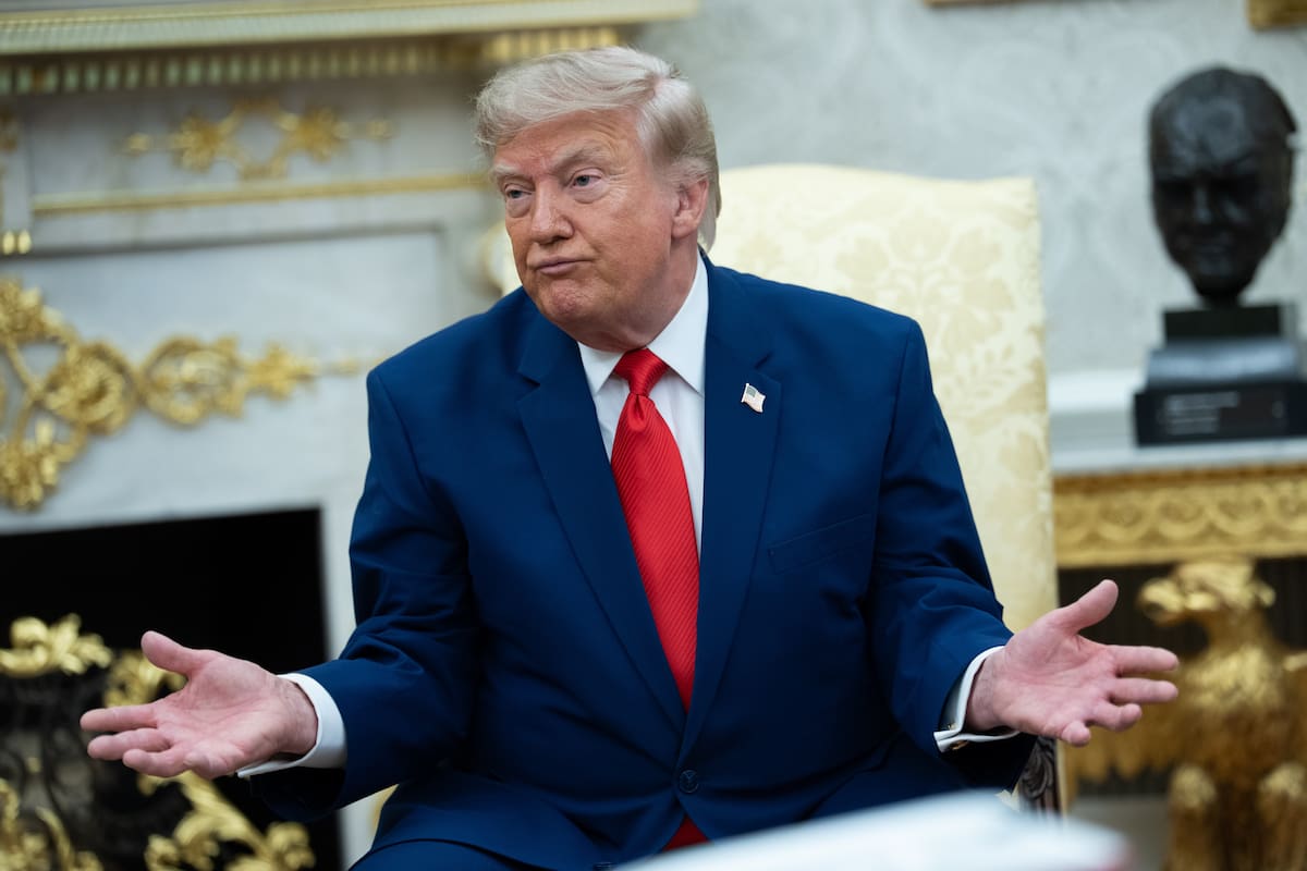 Ponen freno al polémico fondo que beneficiaba a seguidores de Donald Trump