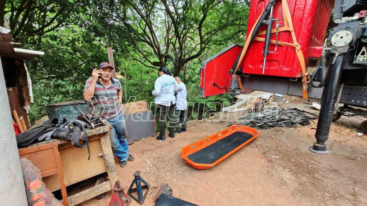 Las autoridades hicieron presencia en el sitio. //Foto: Vanguardia