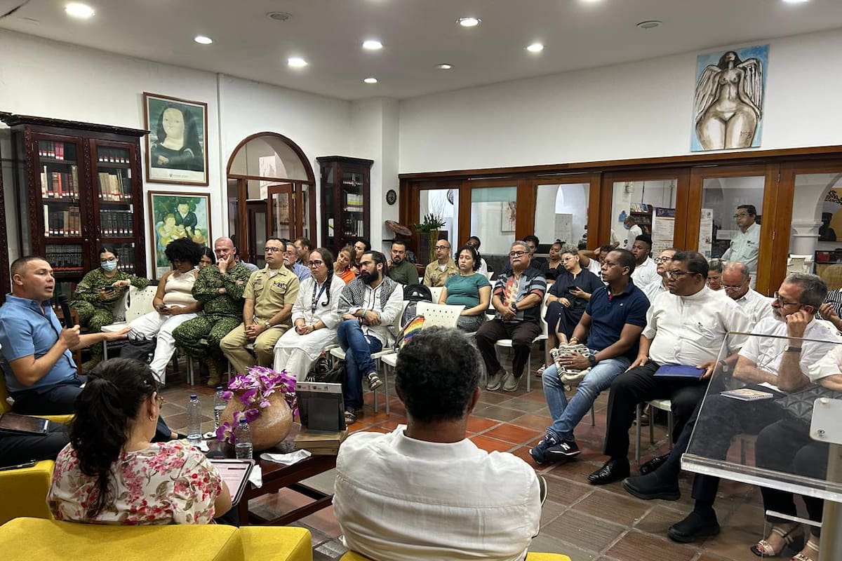 Lanzan libro que analiza la violencia en el sur de Bolívar