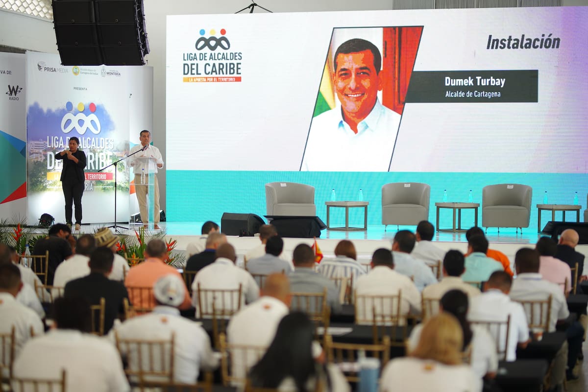 El alcalde Dumek Turbay propone la creación del Consejo Nacional de Proyectos del Caribe. // Foto: Cortesía.