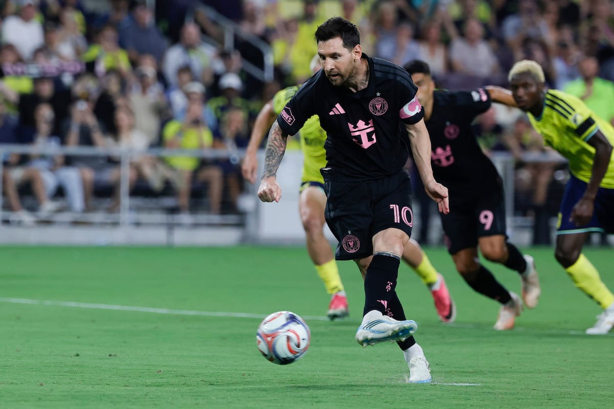 Lionel Messi volvió a errar un penalti su carrera. Esta vez contra Nashville en la MLS. //Foto, AP: Butch Dill
