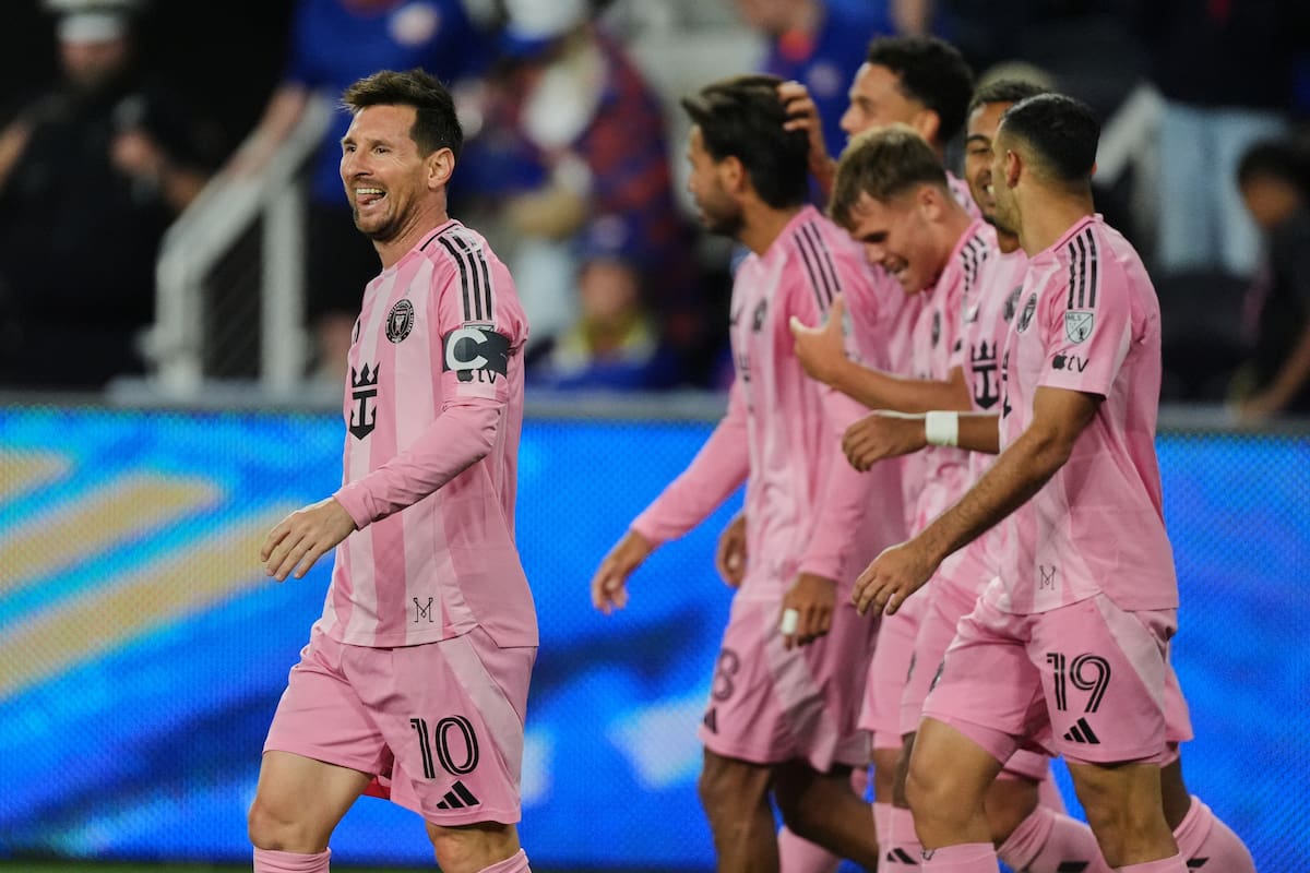 Video: Lionel Messi marcó doblete y alcanzó nueva cifra con Inter Miami