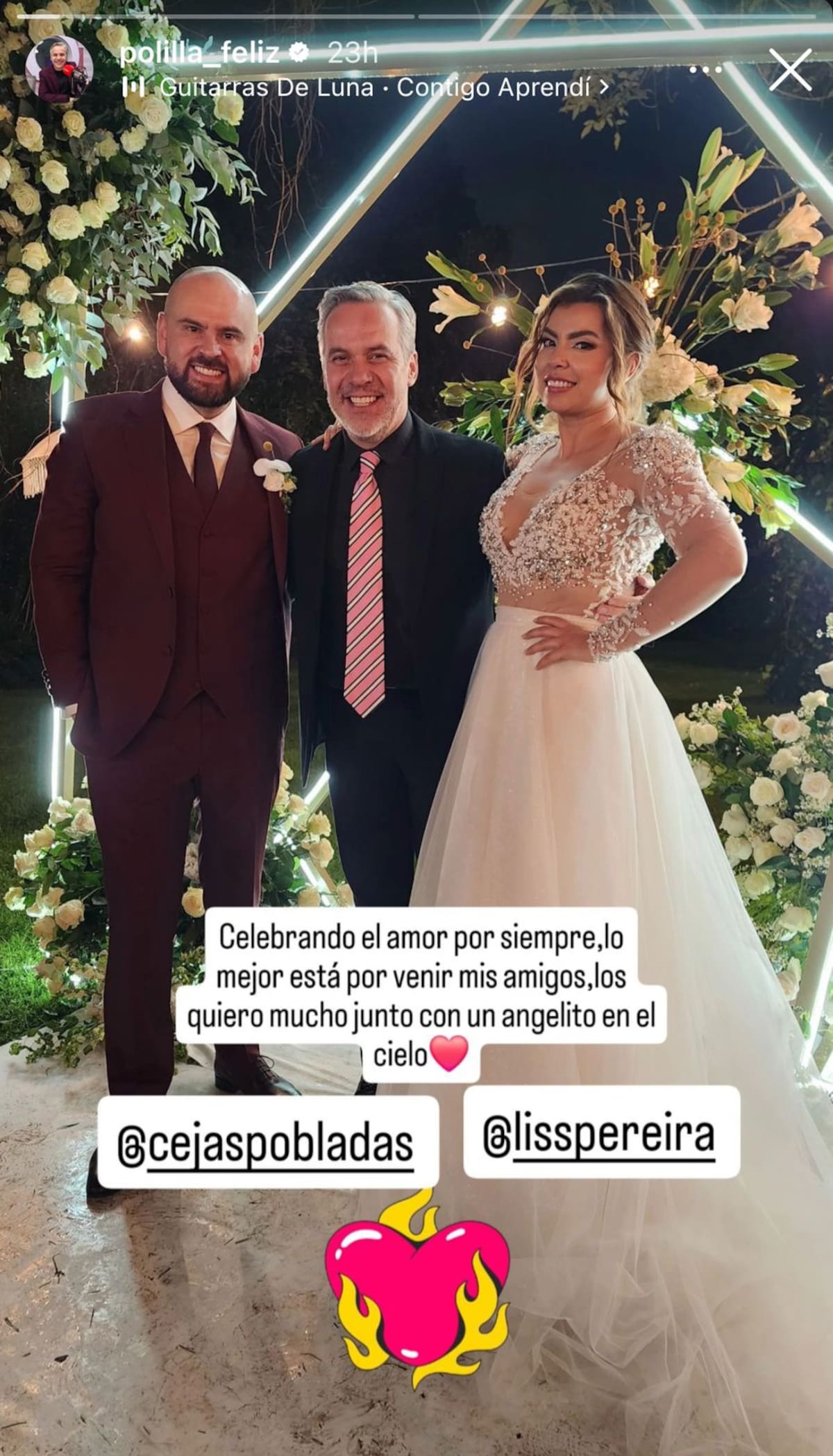 Polilla asistió al matrimonio de Liss Pereira y Ricardo Quevedo. //Foto: IG @polilla_feliz.