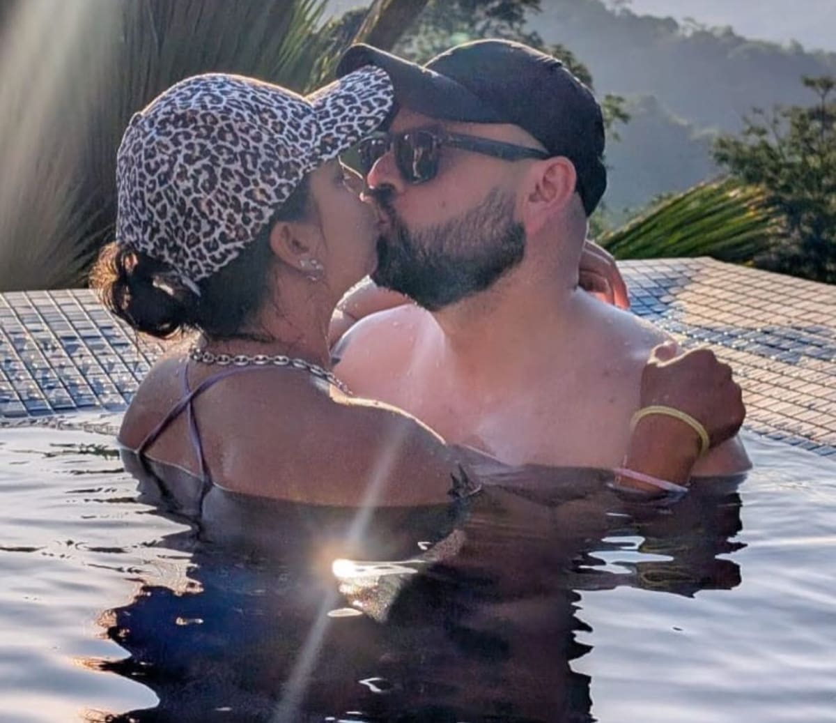 Ricardo y Liss mantienen una relación sentimental desde hace más de 10 años. //Foto: IG @cejaspobladas.