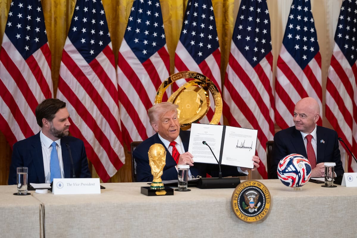Refuerzo de controles son parte del plan de seguridad impulsado por el Gobierno de Donald Trump de cara al Mundial.//Foto, EFE:FRANCIS CHUNG