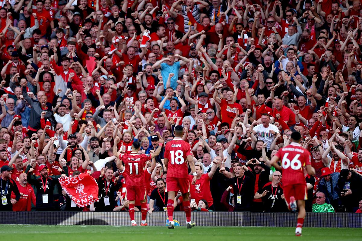 Entrenador de Liverpool pide insólito favor a su hinchada: ¿De qué trata?