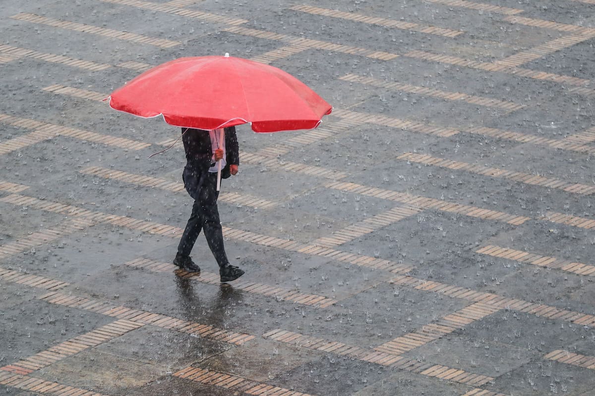 Ideam alerta por fuertes lluvias y tormentas eléctricas en Colombia