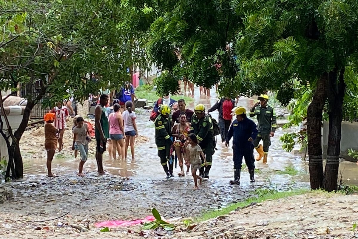Comité de Riesgo atiende emergencia causada por fuertes lluvias en Soledad