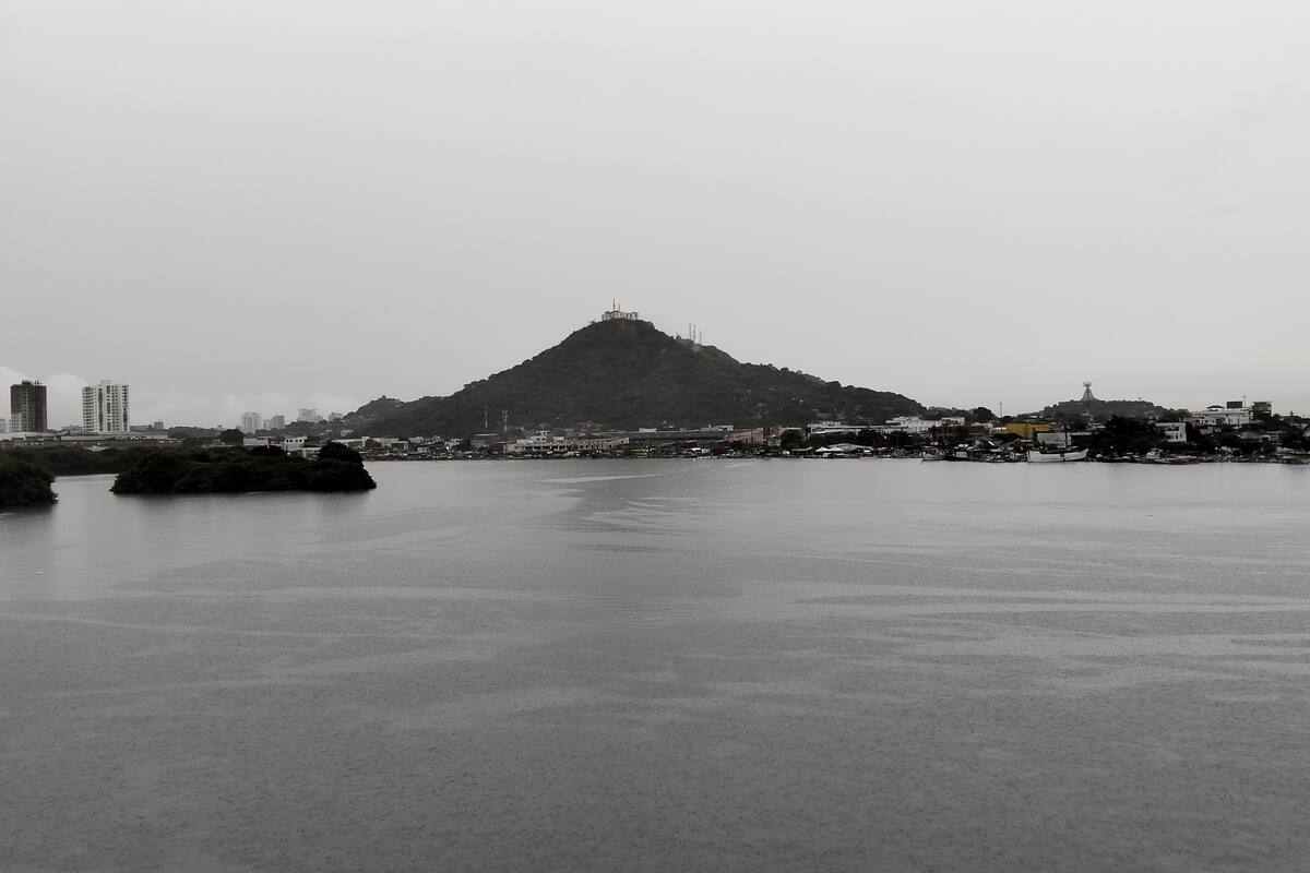 Activan plan de emergencia en Cartagena por fuertes lluvias