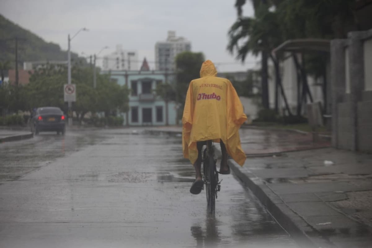 Lluvias en Cartagena este lunes 8 de junio. // Óscar Díaz