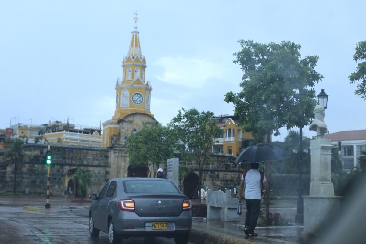 Lluvias en Cartagena este lunes 8 de junio. // Óscar Díaz