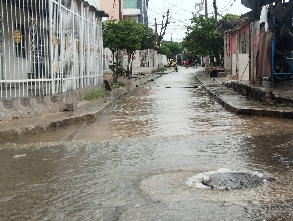 Lluvias en la mañana del 27 de diciembre en el barrio El Campestre. // Óscar Díaz - EU