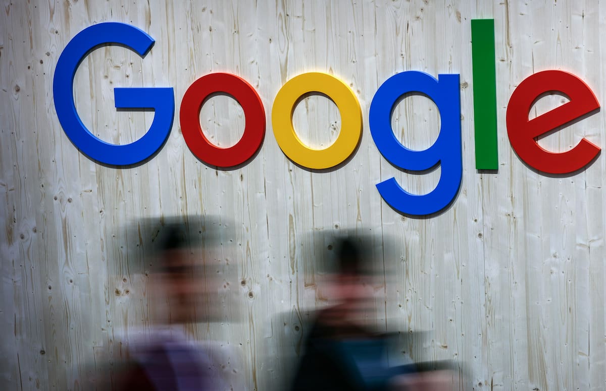 Fotografía de archivo del logo de Google. // Foto: EFE/Hannibal Hanschke