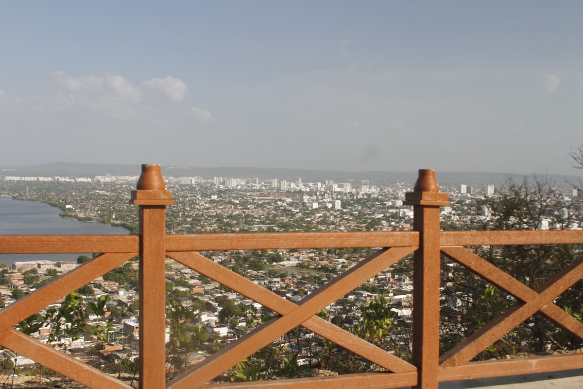 Nuevo Mirador de Loma Fresca en las faldas de La Popa en Cartagena. // Foto: El Universal.