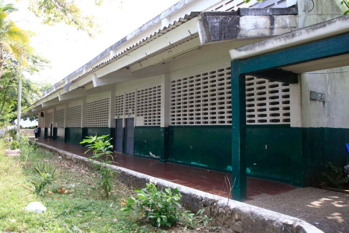 72% de los colegios en Cartagena están en malas condiciones