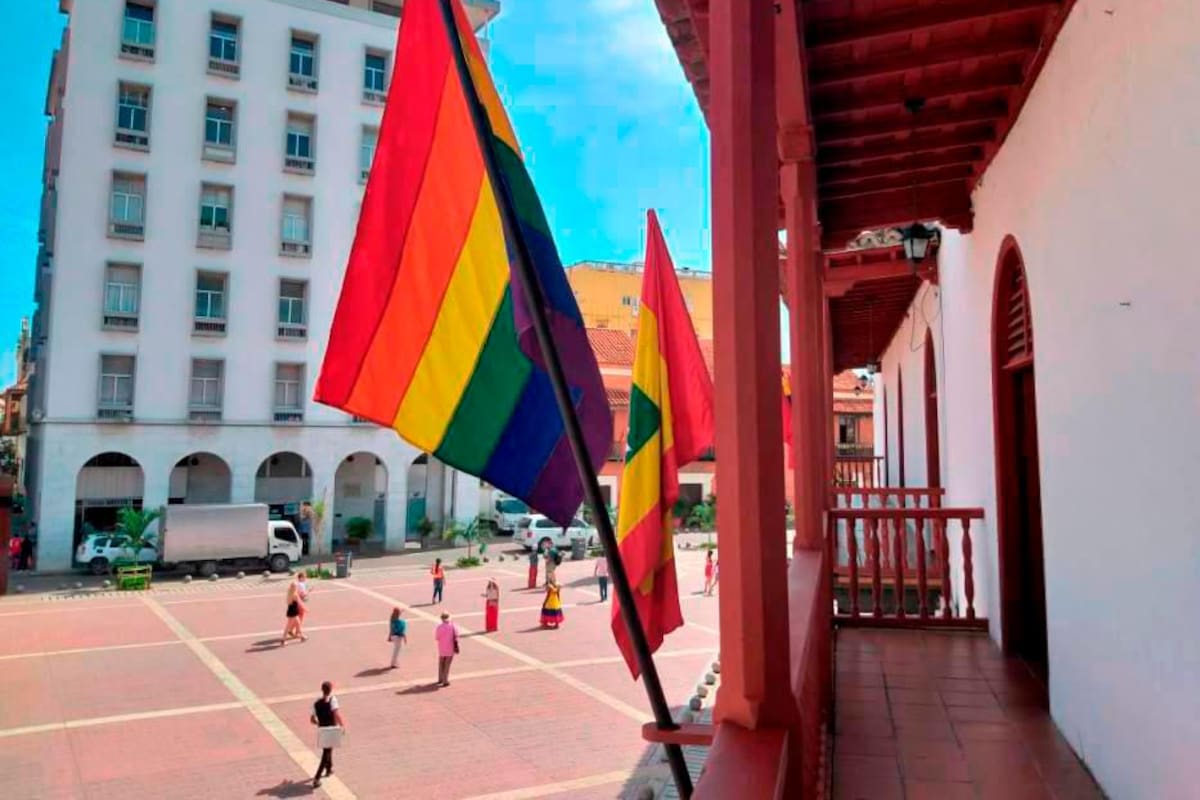 Inhabilitan por 15 años a juez que se negó a casar a dos mujeres en Cartagena