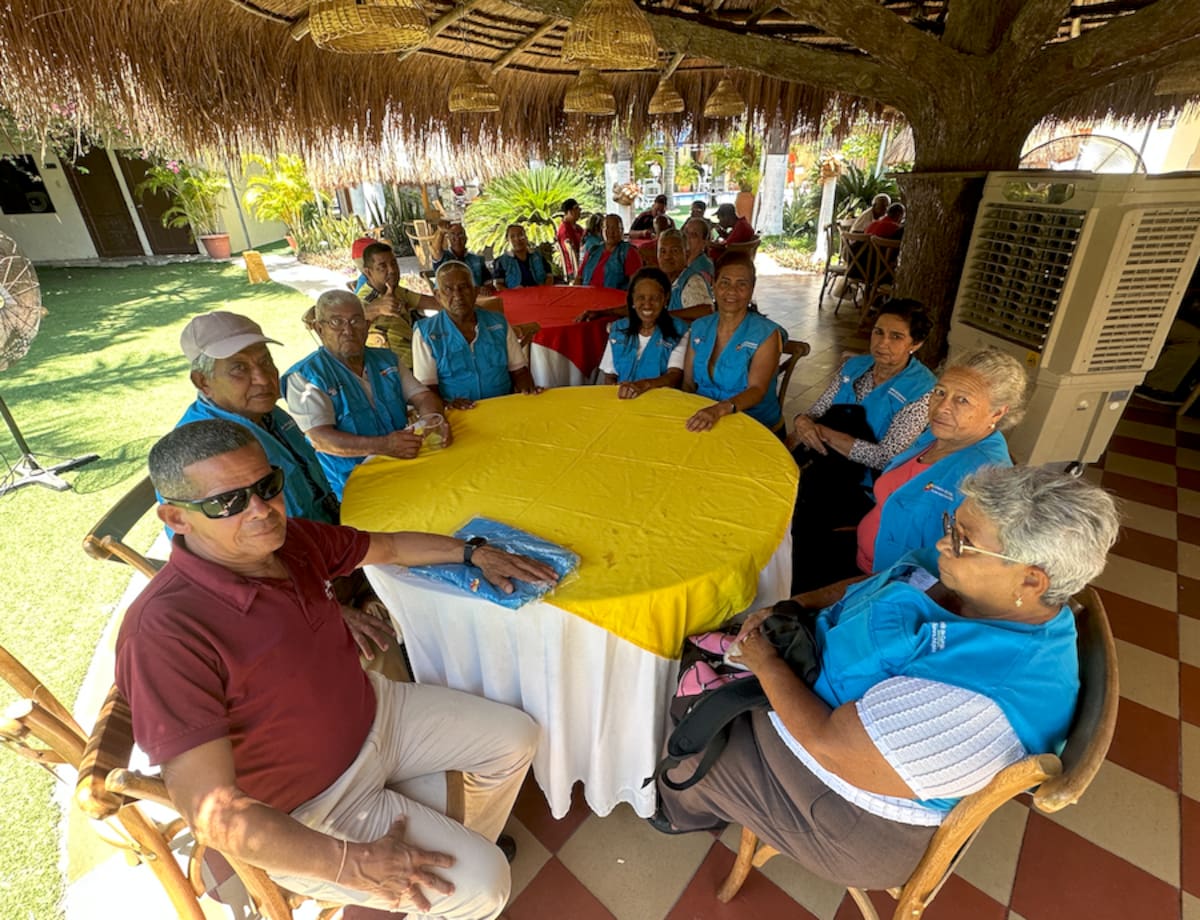 Los loteros y loteras del Atlántico fueron invitados a reunirse con Maribel Córdoba Guerrero, gerente de la lotería de Cundinamarca donde les anunció el nuevo plan de premios.//El Universal.