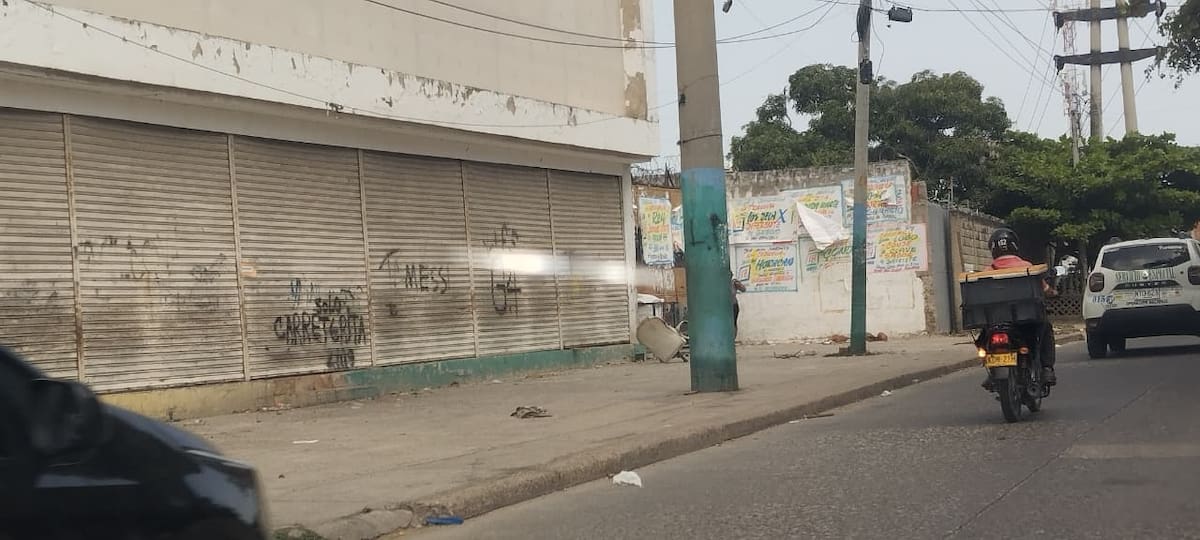 Lugar del homicidio de alias 'el Seca', en el barrio La Quinta. // Foto: El Universal
