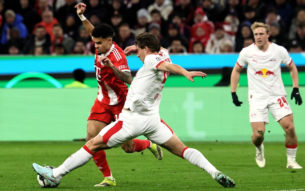 Luis Díaz fue figura en el triunfo de Bayern Múnich por la Copa de Alemania. //Foto, EFE: RONALD WITTEK