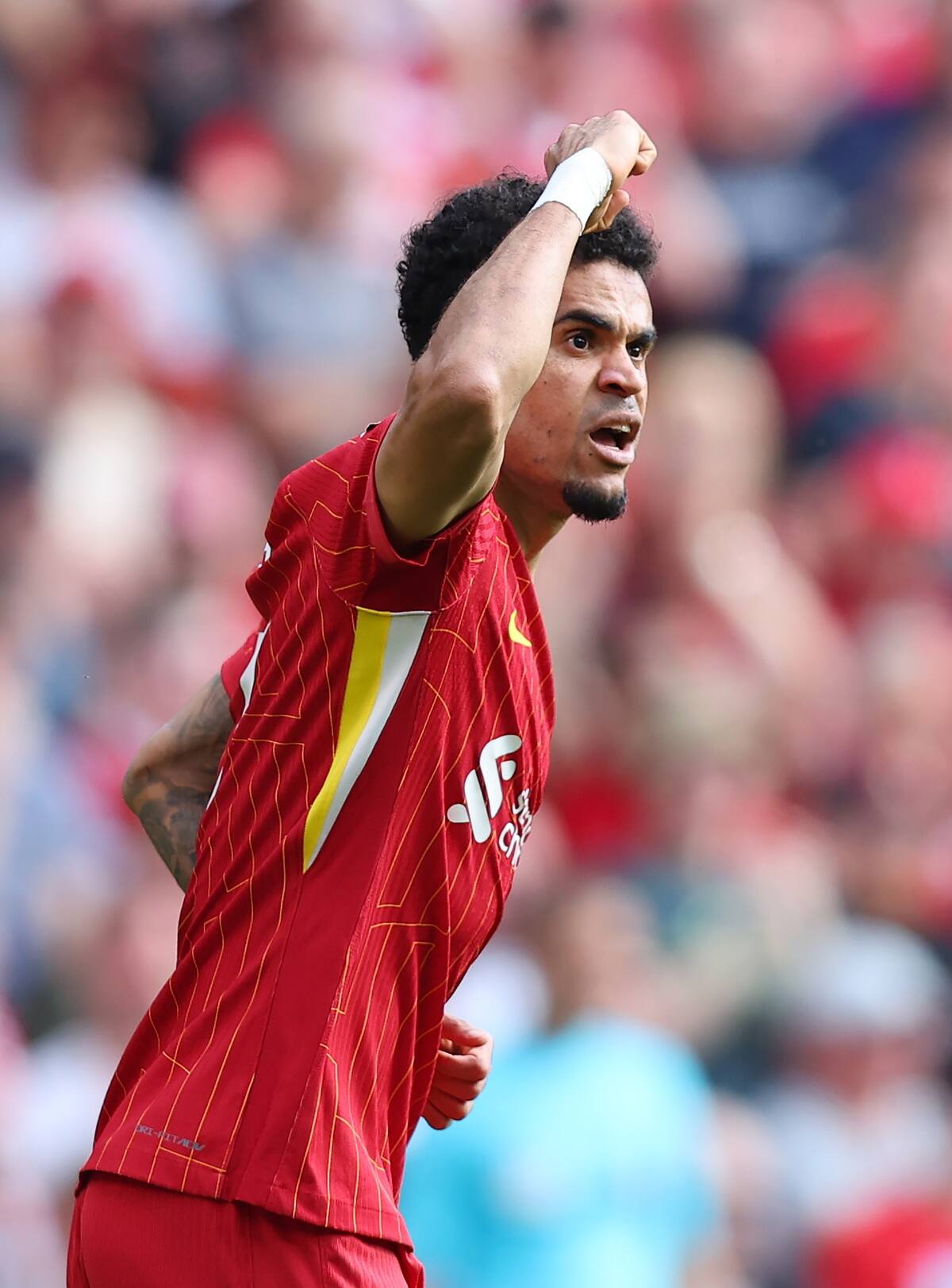 Luis Díaz anotó un nuevo tanto ante Arsenal en la Premier League. //EFE