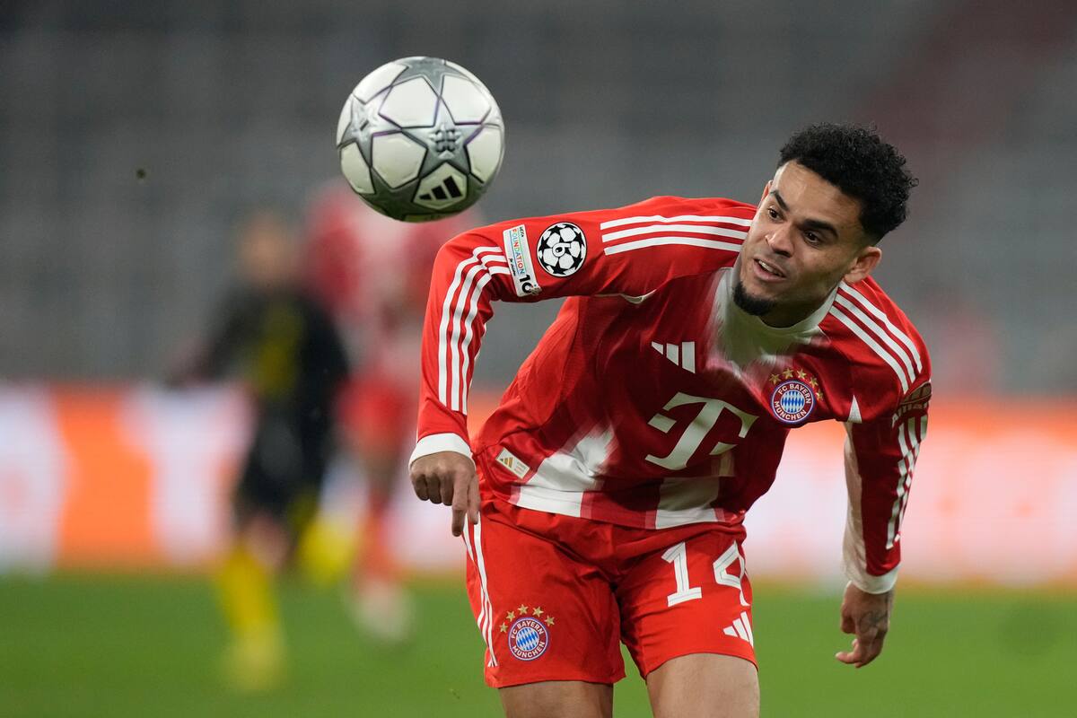 Luis Díaz no tuvo muchos espacios para brillar en su partido por Champions League. //Foto, AP: Matthias Schrader