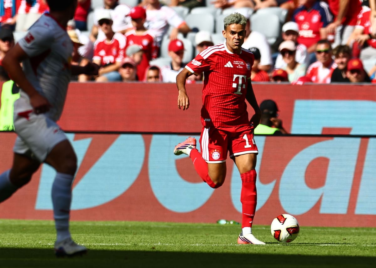 Luis Díaz mostró un gran rendimiento en la pretemporada del Bayern Múnich. //Foto, EFE: ANNA SZILAGYI
