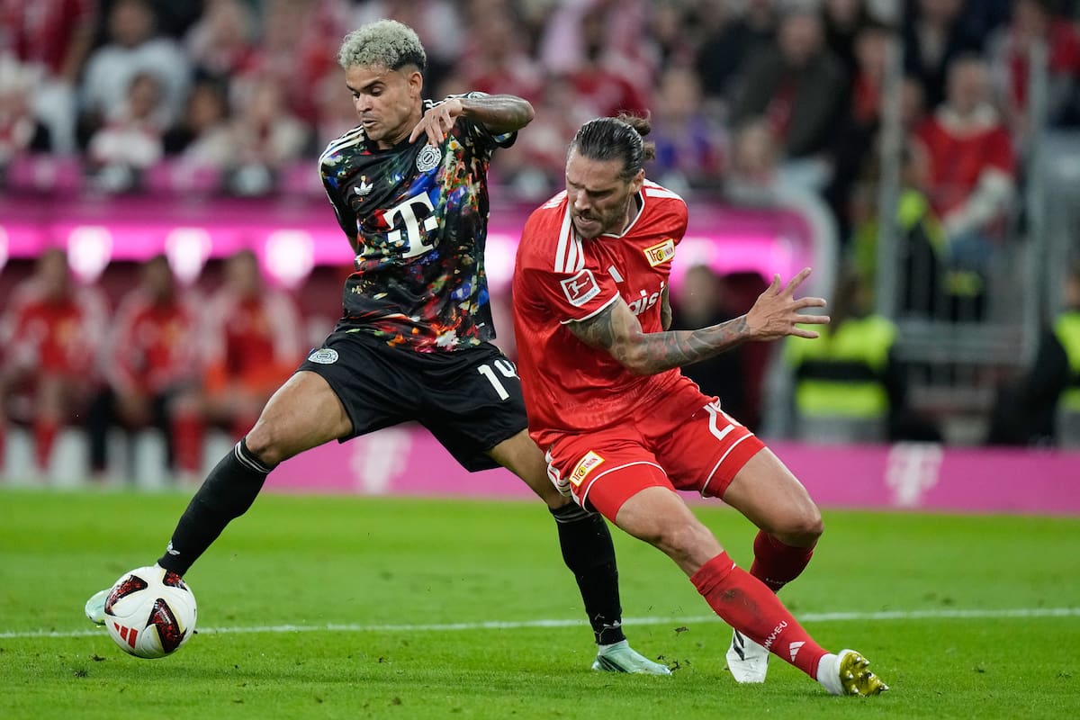 Luis Díaz tuvo varias chances para marcar ante el Unión Berlín, pero le volvió a faltar definición. //Foto, AP: Matthias Schrader