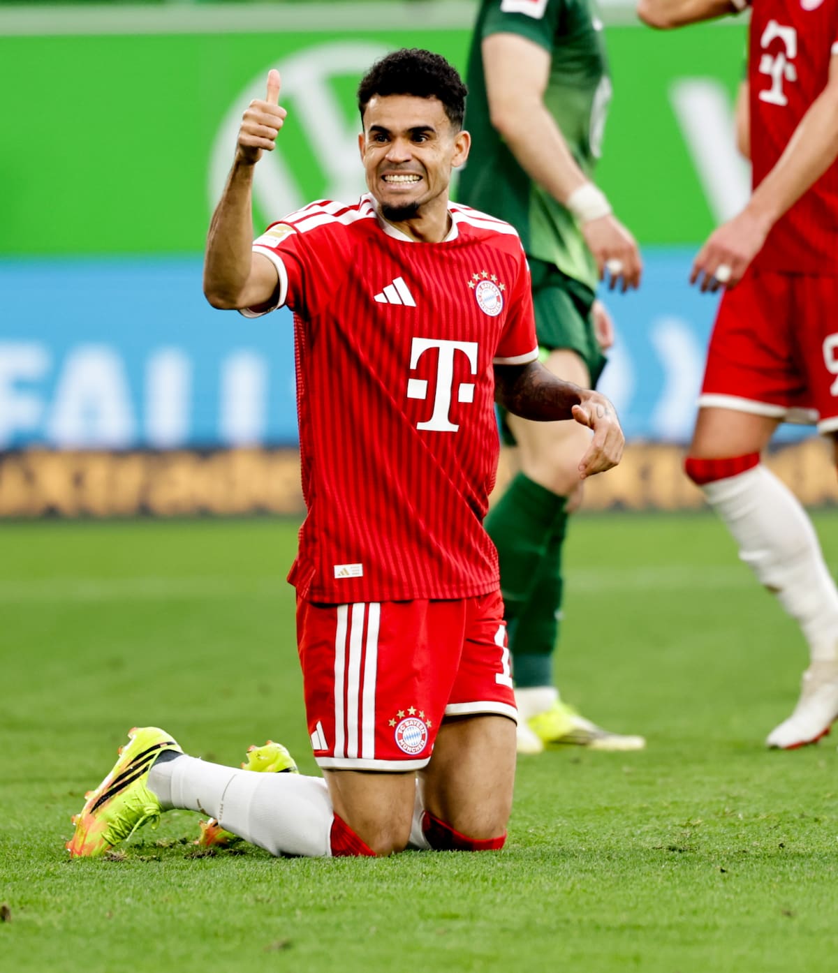 Luis Díaz jugó pocos minutos en el partido de Bayern Múnich contra Wolfsburgo por la Bundesliga. //Foto, EFE: FILIP SINGER
