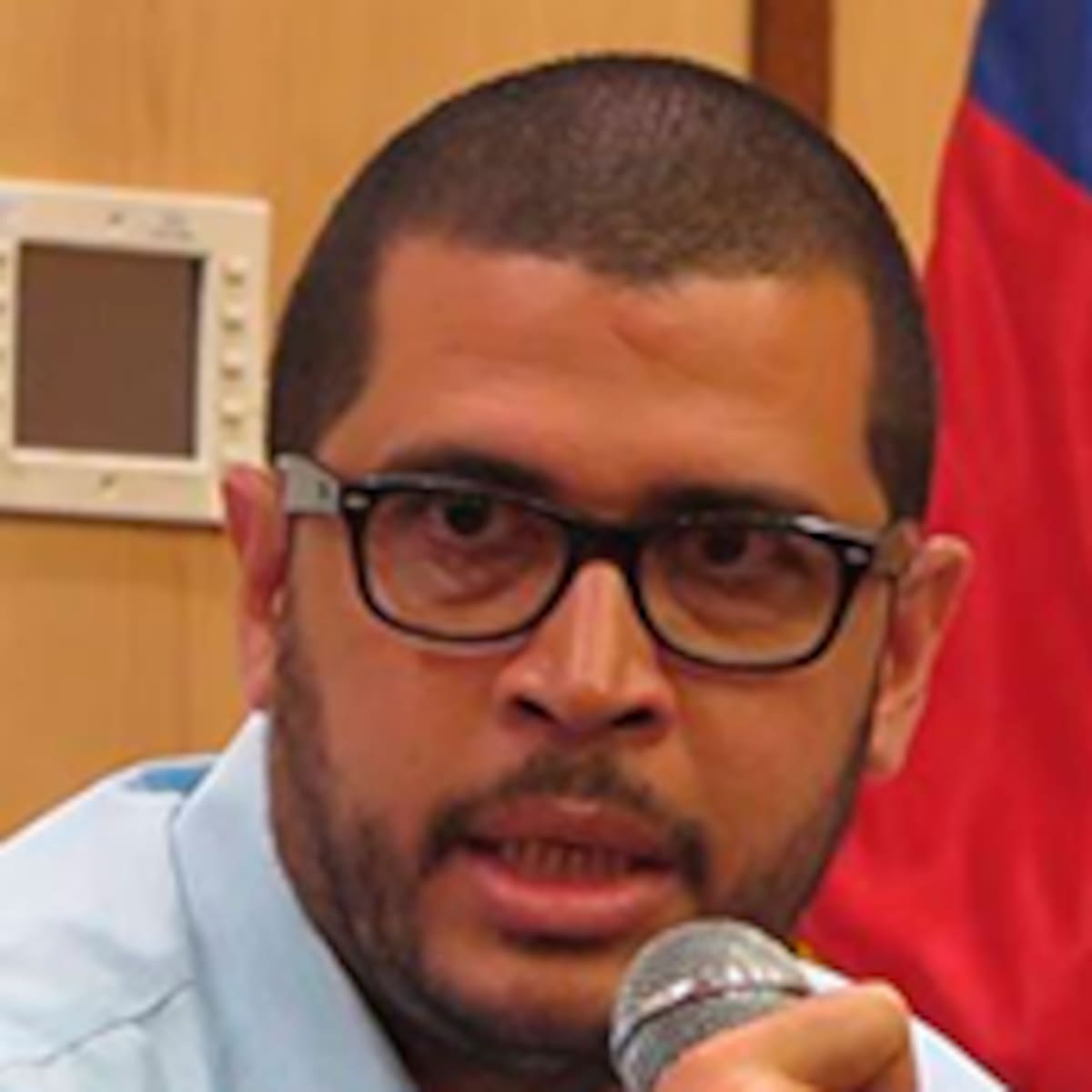 Luis Trejos, analista.
