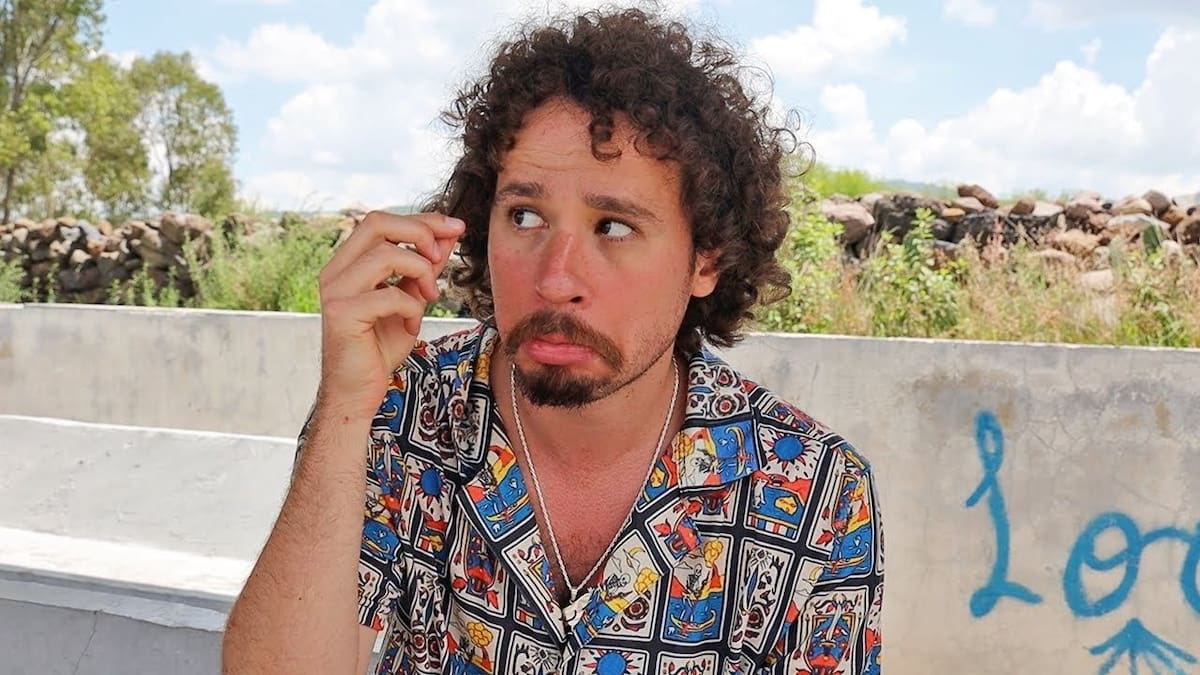 Luisito comunica se sintió maltratado por la policía de Santo Domingo, República Dominicana.// Foto sacada de Internet.