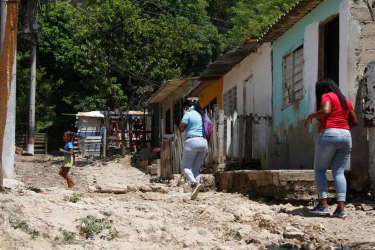 Mabel y Evelyn en uno de sus recorridos.