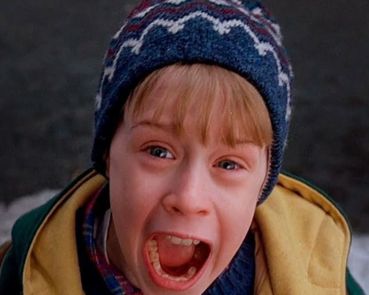El actor Macaulay Culkin es el protagonista de Mi pobre angelito, una de las películas más vistas durante la Navidad.//Foto: captura de video tomada de película.