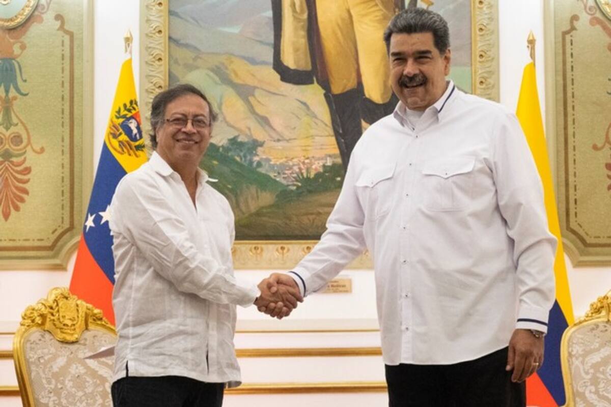 Maduro revela que mantuvo una conversación con Petro sobre Venezuela