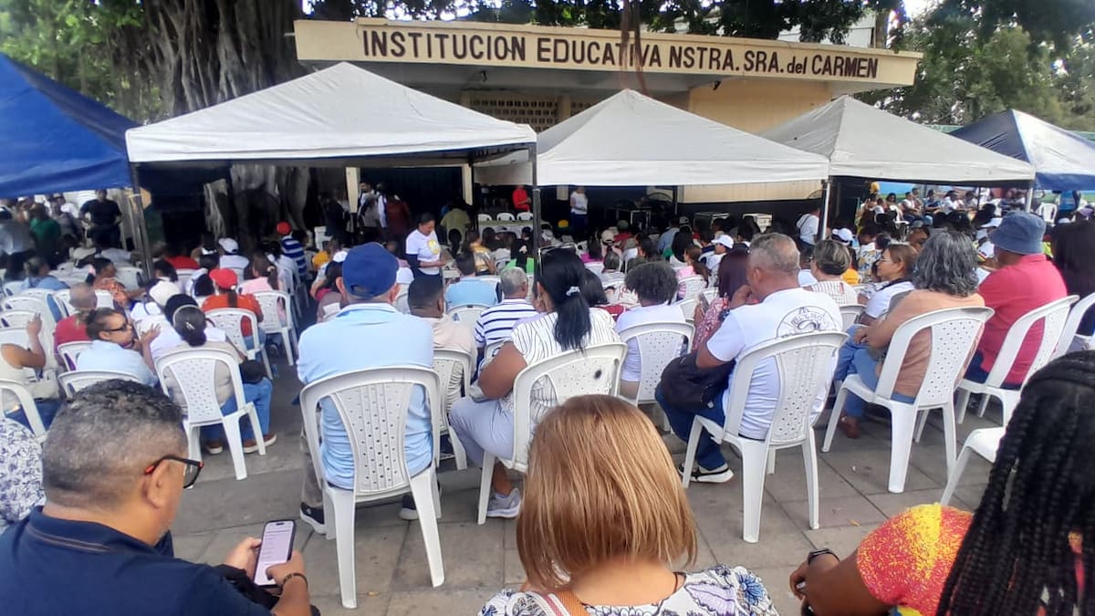 El magisterio exige mejoras en salud y prestaciones sociales // Foto: Julio Castaño - El Universal